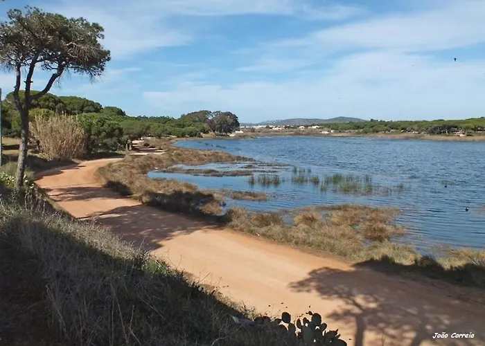 イン Do Almargem クアルテイラ